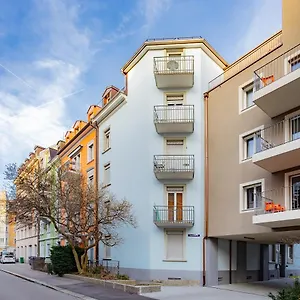 Swiss Star Sihlfeld - Contactless Self Check-in Apartment